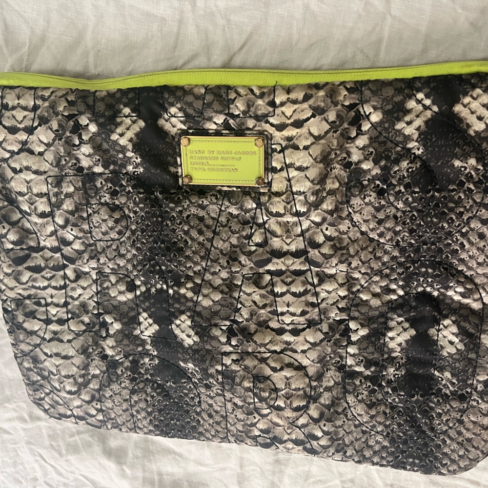 Marc by Marc Jacobs laptop sleeve